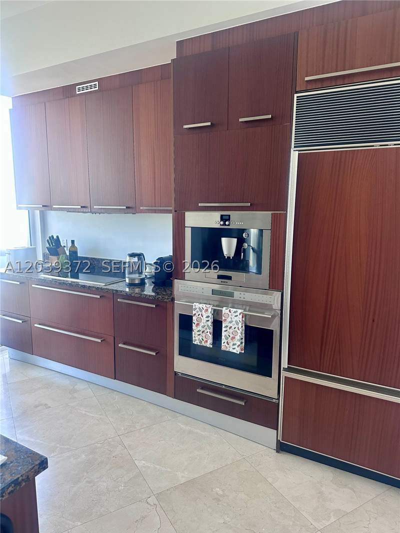 2 bedroom Condominium at 15811 Collins Ave 1505, Tdr Tower III Condo, Sunny Isles Beach — photo 3