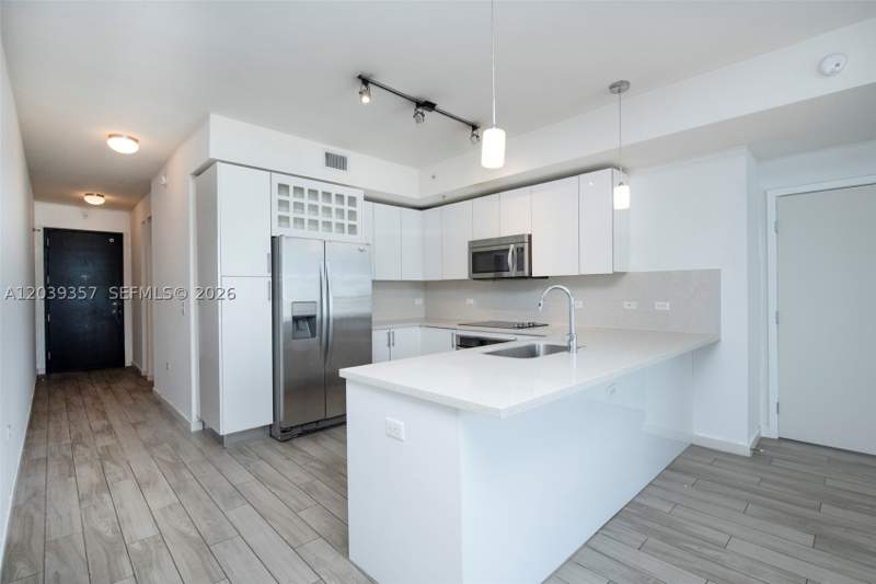 2 bedroom Condominium at 999 SW 1st Ave 2402, Nine Mary Brickell, Miami — photo 4