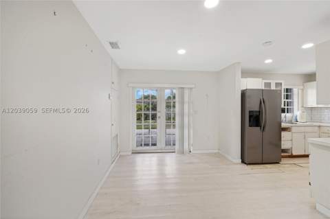 10051 SW 13th Ter, Miami FL - photo 7 of 26