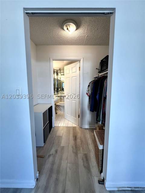 710 Washington Ave 319, Miami Beach FL - photo 11 of 17