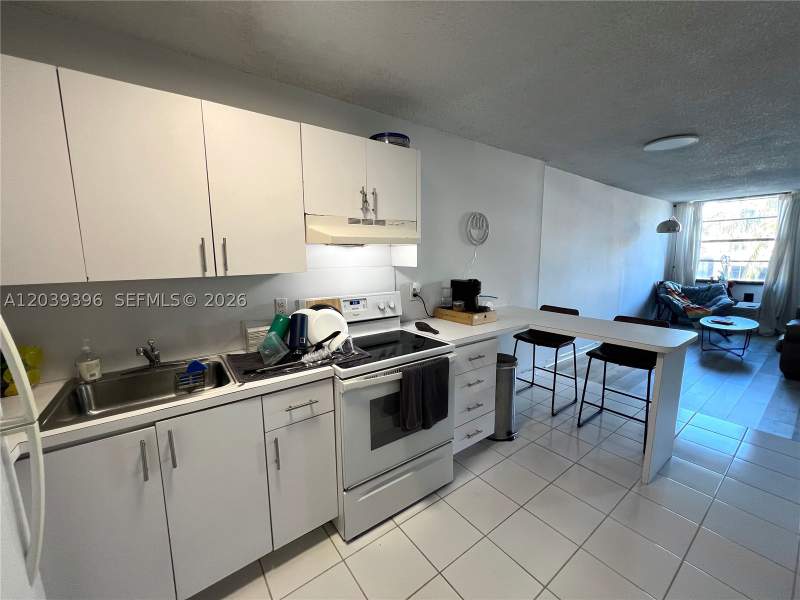 0 bedroom Condominium at 710 Washington Ave 319, Hampton On Washington Av, Miami Beach — photo 4