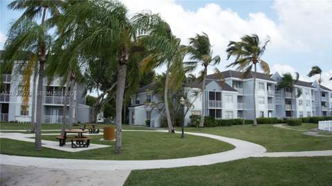 8600 SW 212th St 208, Cutler Bay FL - photo 15 of 22