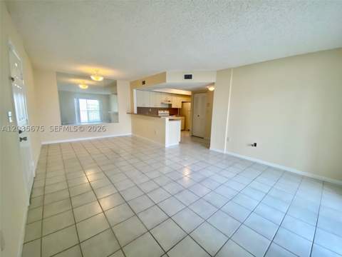 8600 SW 212th St 208, Cutler Bay FL - photo 7 of 22