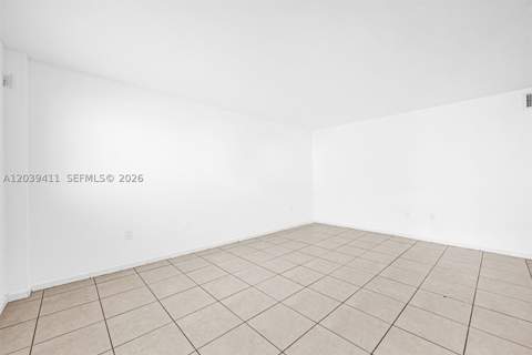 1620 West Ave 603, Miami Beach FL - photo 6 of 39