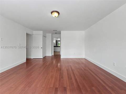 4725 NW 104th Ave, Doral FL - photo 12 of 30