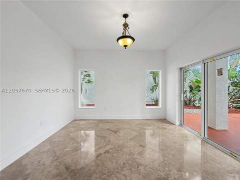4725 NW 104th Ave, Doral FL - photo 8 of 30