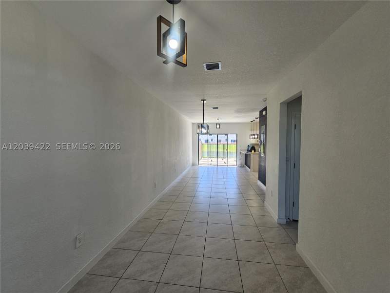 4 bedroom Townhouse at 1473 NE 5th Ave 1473, Miami Land And Developmen, Florida City — photo 3