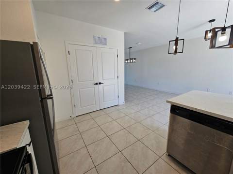 1473 NE 5th Ave 1473, Florida City FL - photo 7 of 50