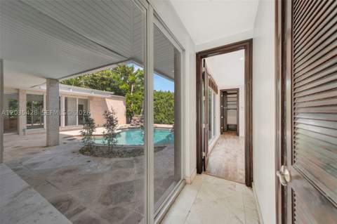 111 S Hibiscus Dr, Miami Beach FL - photo 14 of 27
