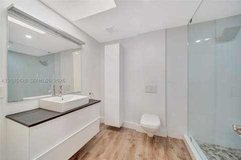 111 S Hibiscus Dr, Miami Beach FL - photo 22 of 27