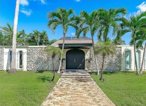 111 S Hibiscus Dr, Miami Beach FL - photo 24 of 27
