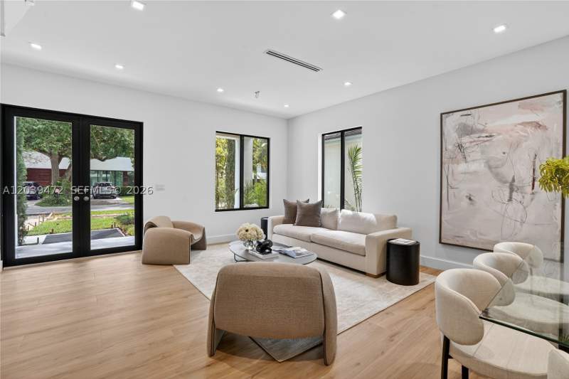 4 bedroom SingleFamilyResidence at 7212 SW 52nd Ct, Amd Plat Of High Pines, Miami — photo 4