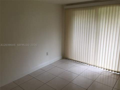10808 N Kendall Dr Q-4, Miami FL - photo 17 of 32