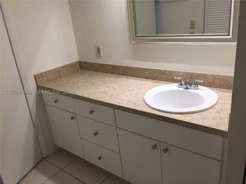 10808 N Kendall Dr Q-4, Miami FL - photo 21 of 32