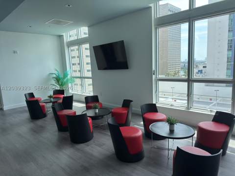300 S Biscayne Blvd T-3703, Miami FL - photo 18 of 34