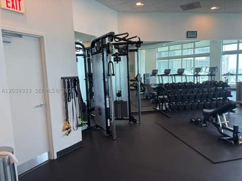 300 S Biscayne Blvd T-3703, Miami FL - photo 21 of 34