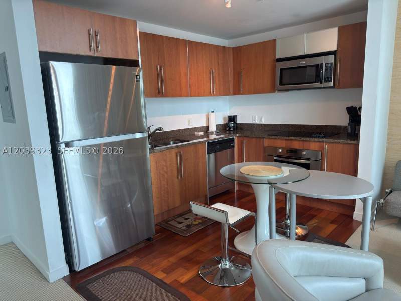 1 bedroom Condominium at 300 S Biscayne Blvd T-3703, Met 1, Miami — photo 3