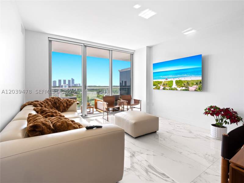 2 bedroom Condominium at 16385 Biscayne Blvd 1117, The Harbour South Condo, North Miami Beach — photo 3