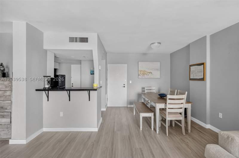 0 bedroom Condominium at 800 West Ave 533, South Bay Club Condo, Miami Beach — photo 5