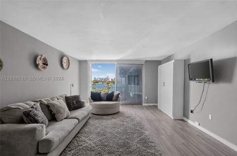 800 West Ave 533, Miami Beach FL - photo 6 of 71