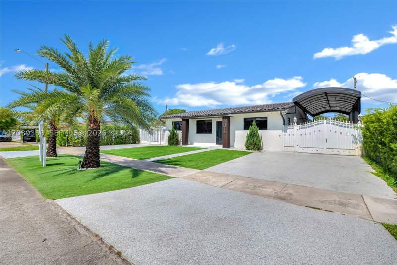 3 bedroom SingleFamilyResidence at 2914 SW 103rd Ct, Belle Heather, Miami — photo 3