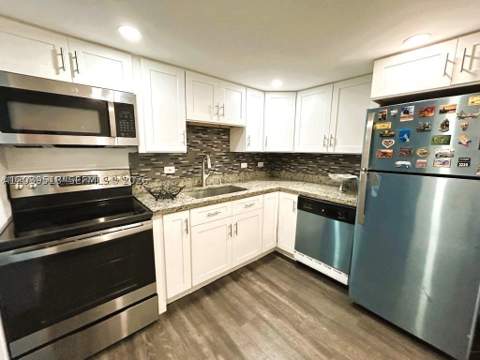 20515 E Country Club Dr 142, Aventura FL - photo 7 of 15