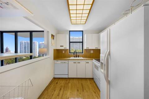 18181 NE 31st Court 804, Aventura FL - photo 11 of 27