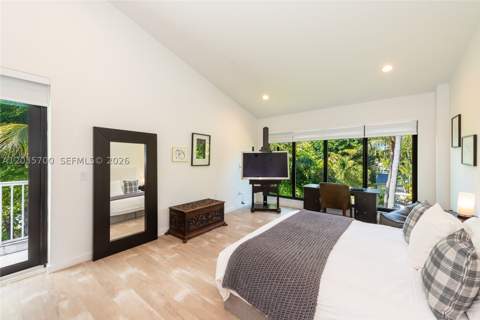 650 Curtiswood Dr, Key Biscayne FL - photo 19 of 41