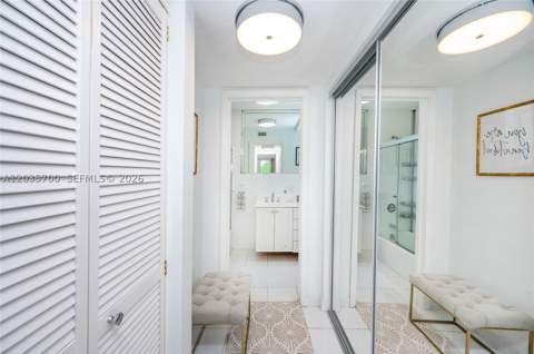650 Curtiswood Dr, Key Biscayne FL - photo 22 of 41