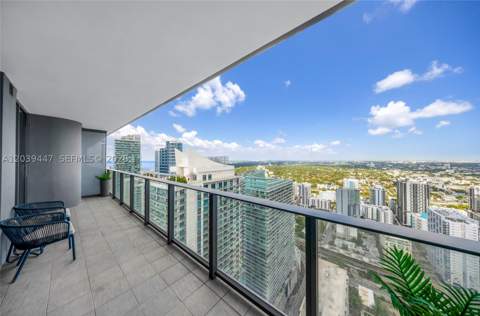 1000 Brickell Plz 4704, Miami FL - photo 13 of 16