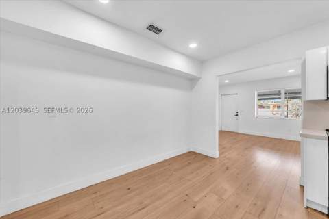 4719 E 8th Ct, Hialeah FL - photo 9 of 34