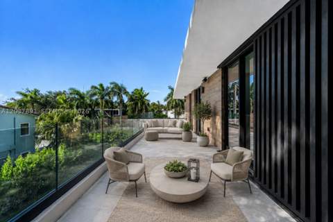 4430 Nautilus Dr, Miami Beach FL - photo 20 of 40