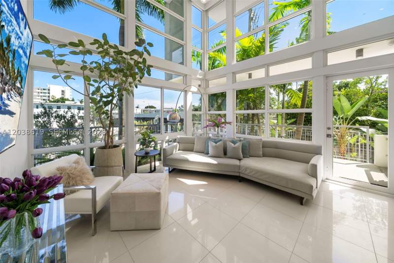 3 bedroom Townhouse at 39 N Shore Dr, North Isle Of Normandy, Miami Beach — photo 3