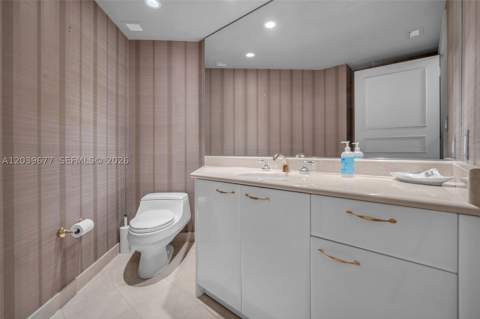 19955 NE 38th Ct 2204, Aventura FL - photo 10 of 56
