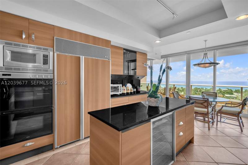 3 bedroom Condominium at 19955 NE 38th Ct 2204, Towers Of Porto Vita-Sout, Aventura — photo 5