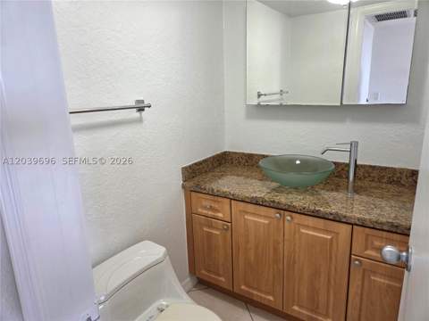 11930 N Bayshore Dr 910, North Miami FL - photo 16 of 24