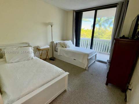 2000 Island Blvd 308, Aventura FL - photo 7 of 15