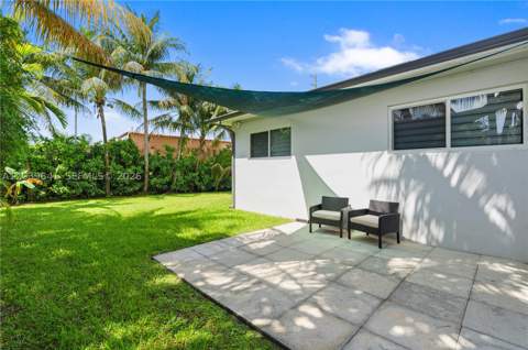 5790 SW 3rd St, Miami FL - photo 11 of 50