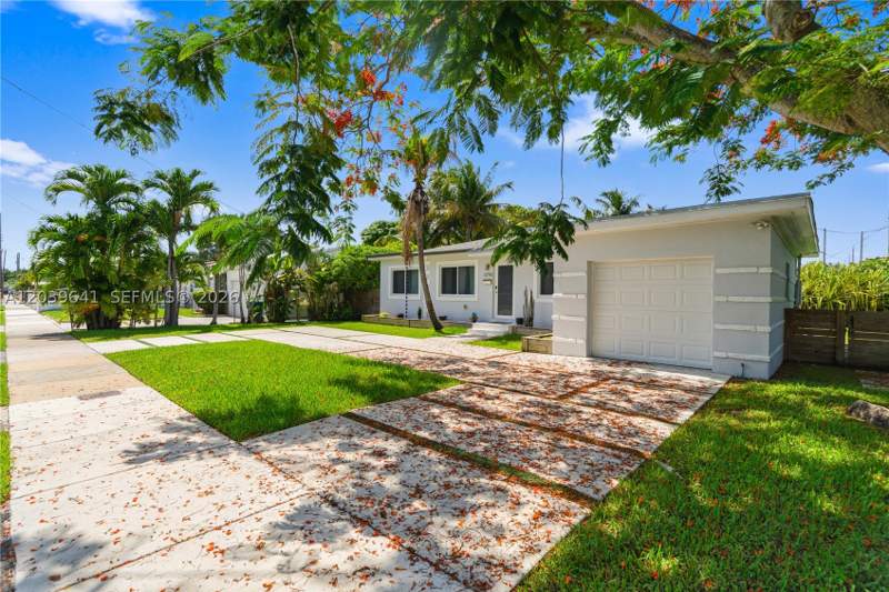 3 bedroom SingleFamilyResidence at 5790 SW 3rd St, Westlawn-Corrected Plat, Miami — photo 3