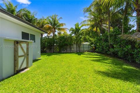5790 SW 3rd St, Miami FL - photo 7 of 50
