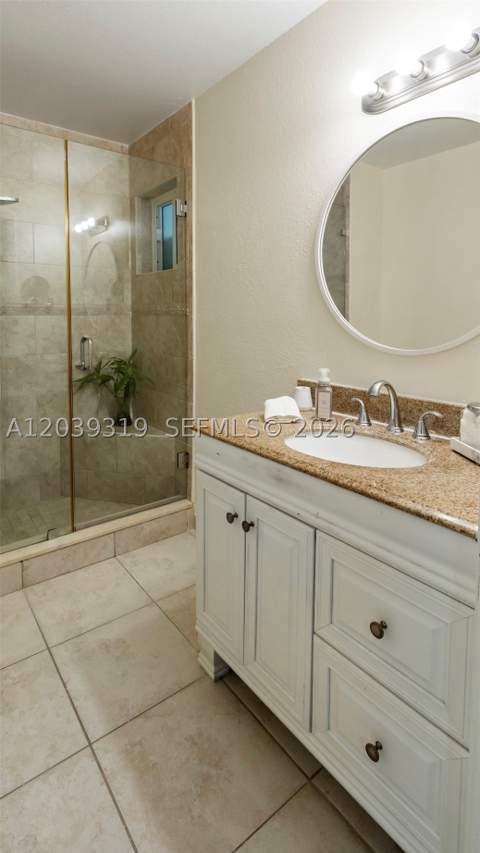 7548 NW 173rd Ter, Hialeah FL - photo 11 of 27