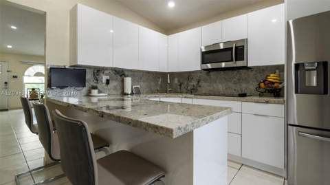 7548 NW 173rd Ter, Hialeah FL - photo 21 of 27