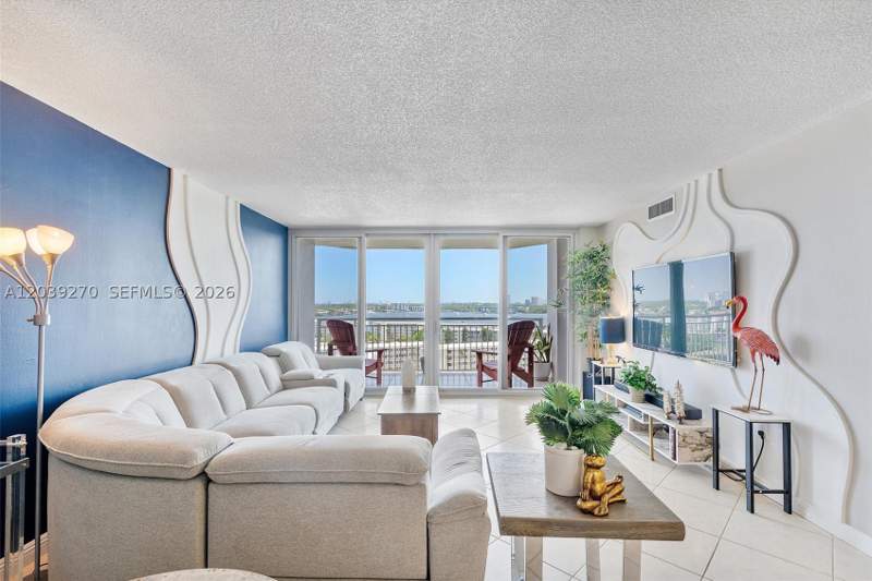2 bedroom Condominium at 18031 Biscayne Blvd 1401, Del Prado Marina, Aventura — photo 3
