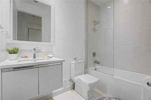 10260 NW 63 Terrace 213, Miami FL - photo 21 of 27