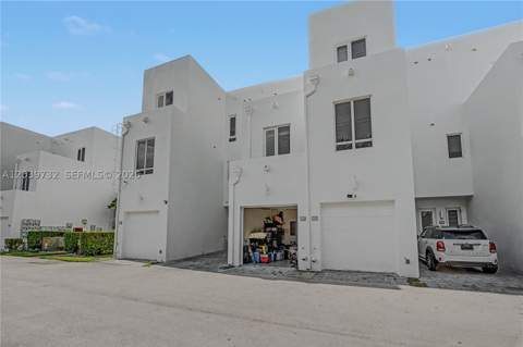 10260 NW 63 Terrace 213, Miami FL - photo 24 of 27