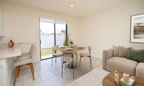 11064 W 33rd Way, Hialeah FL - photo 18 of 93