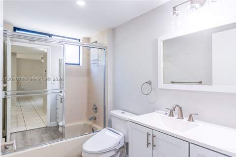 601 Ives Dairy Rd 101-8, Miami FL - photo 21 of 47