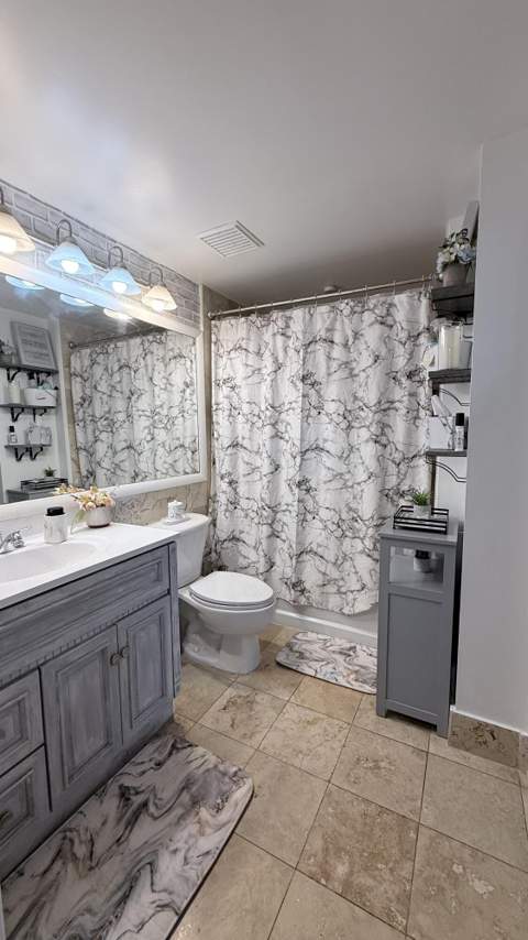 5077 NW 7th Street 914, Miami FL - photo 14 of 46
