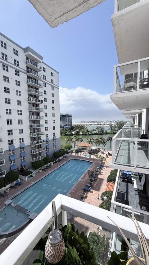 5077 NW 7th Street 914, Miami FL - photo 22 of 46