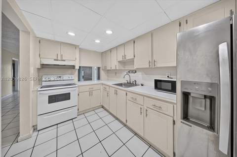 505 NW 177th St 103, Miami Gardens FL - photo 6 of 31